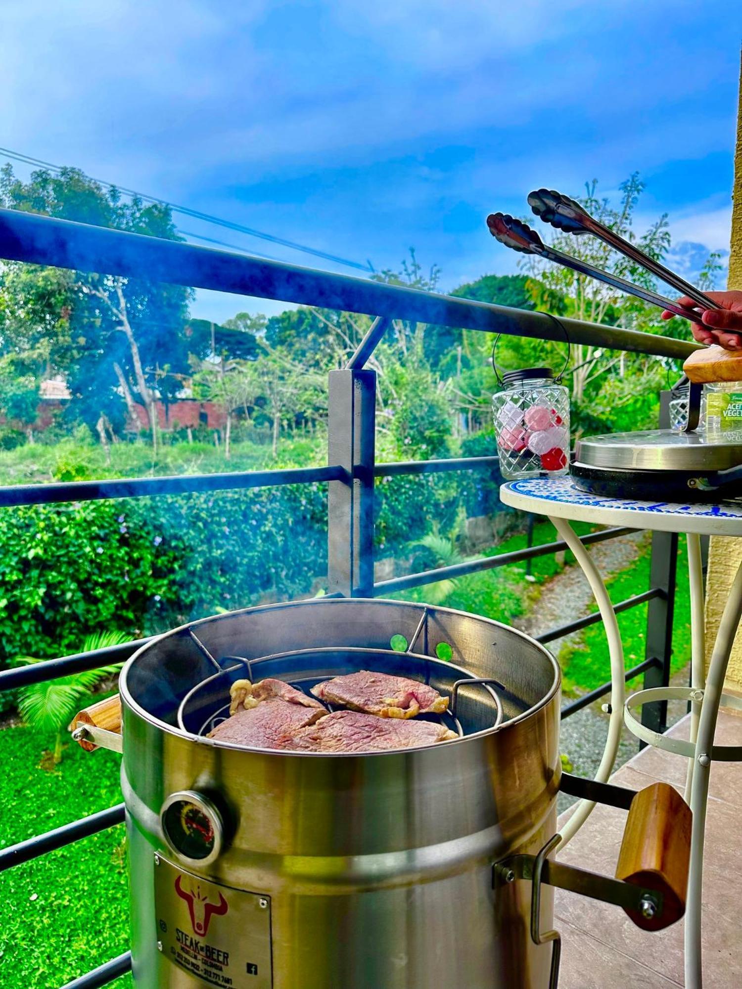Apartamento Privado Vacacional A 5M Del Aeropuerto, 20 Minutos Del Parque Del Cafe Y Centro De Armenia Con 4 Piscinas, 3 Jacuzzi, Sauna By Molca Xperiences 2H ภายนอก รูปภาพ